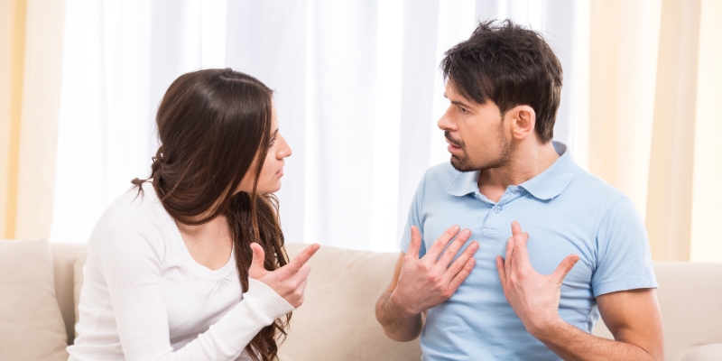 Ảnh hưởng từ gia đình và xã hội